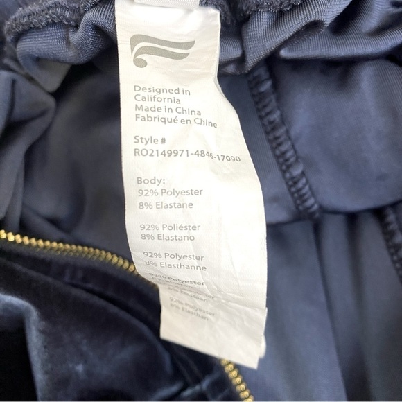 Fabletics Navy Velour Zip Up Wide Leg Jumpsuit Size 4X - Picture 12 of 13